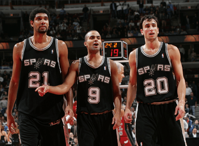 在后位你更 在后位你更